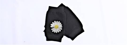 Shackelford sparkling daisy fingerless  glove  black Style; S/LK4957BLK